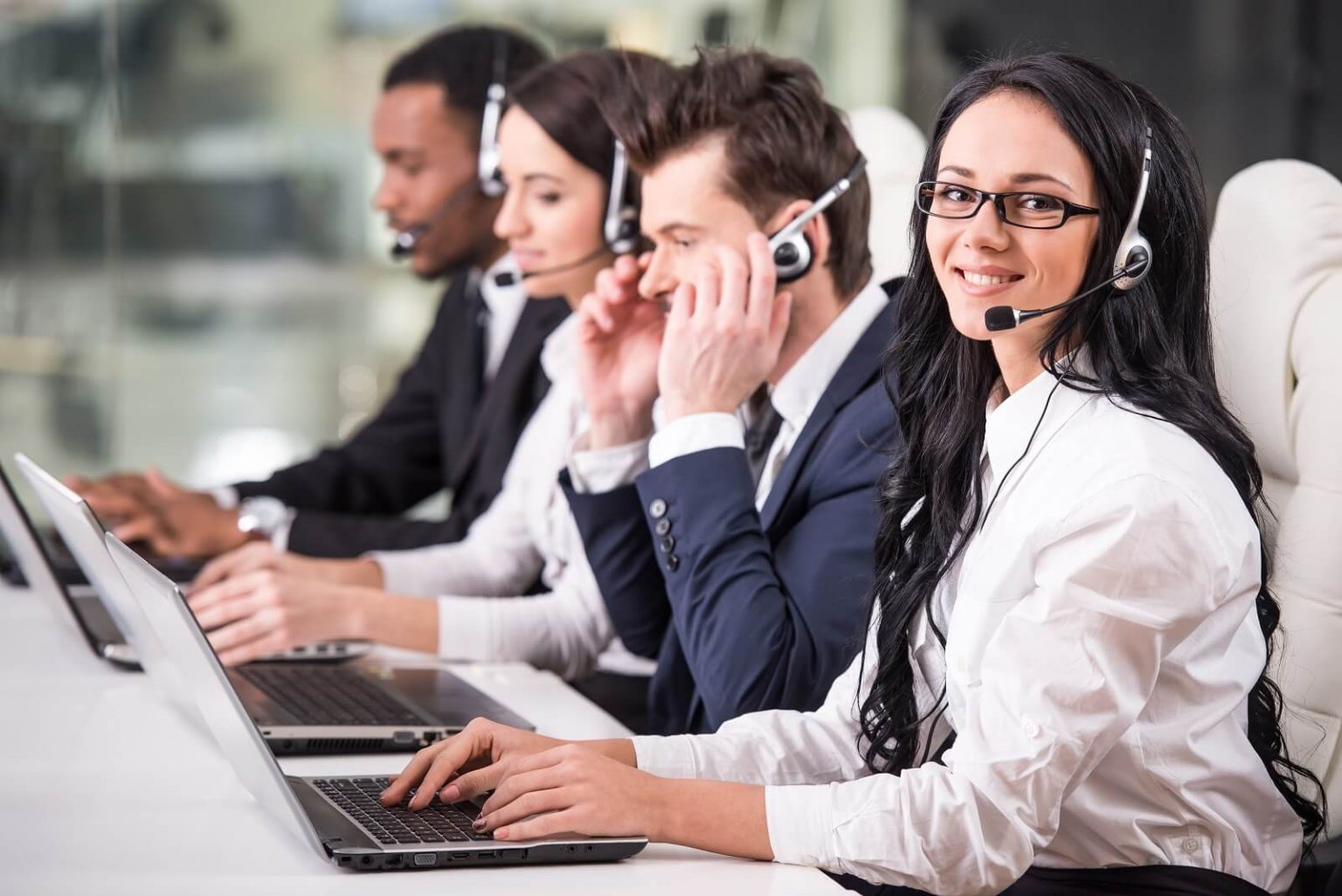 30 Benefits of Hiring a Customer Service Virtual Assistant ...